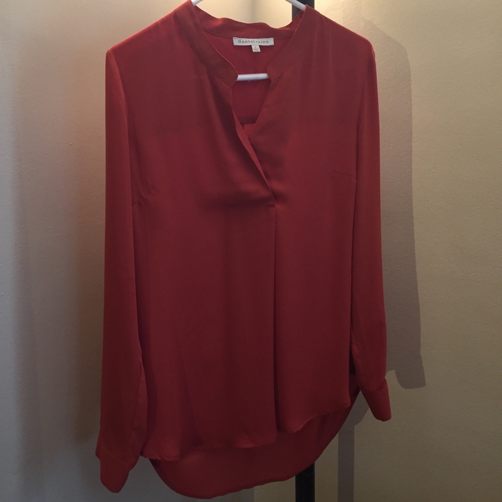 Daniel Rainn long sleeve blouse, size medium